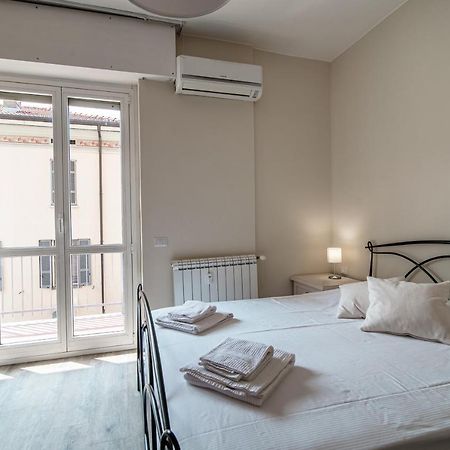 Lovely Suite With Private Parking In Como Zewnętrze zdjęcie