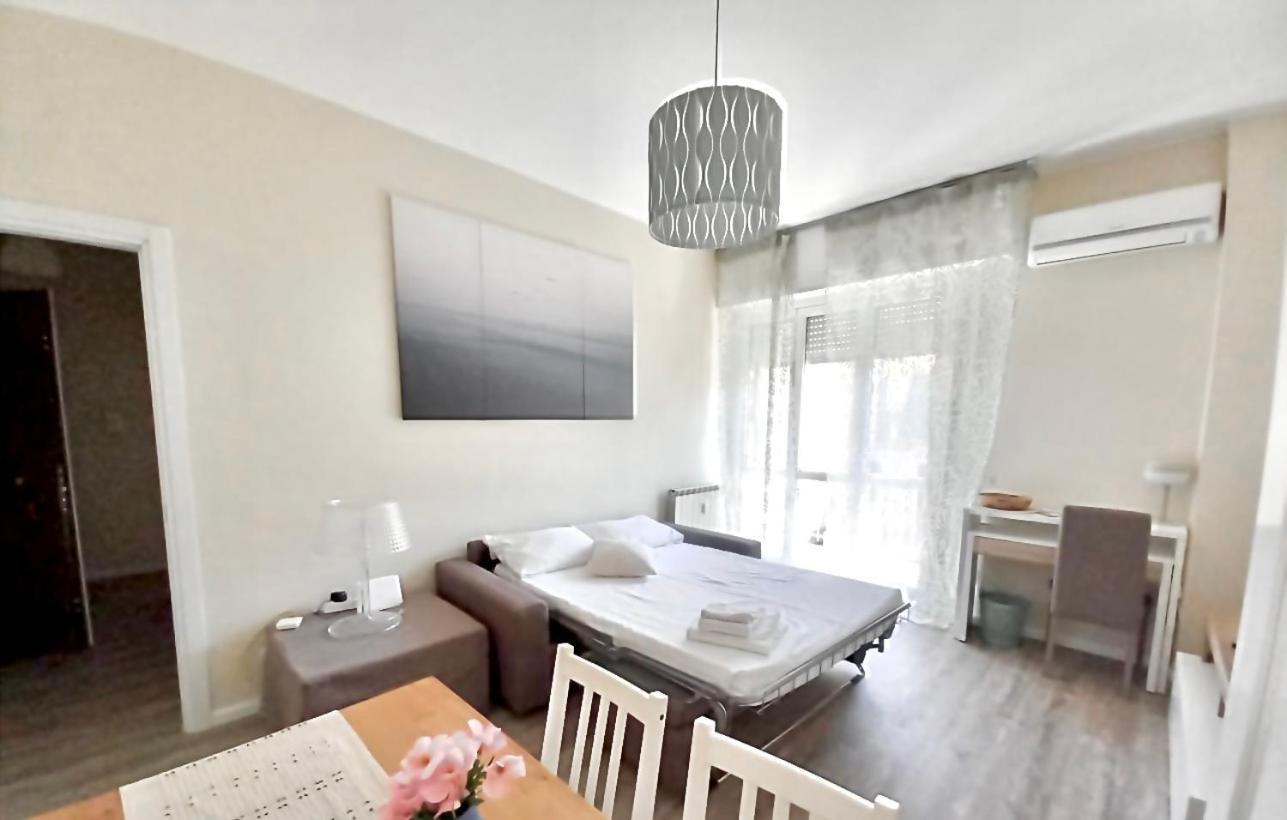 Lovely Suite With Private Parking In Como Zewnętrze zdjęcie